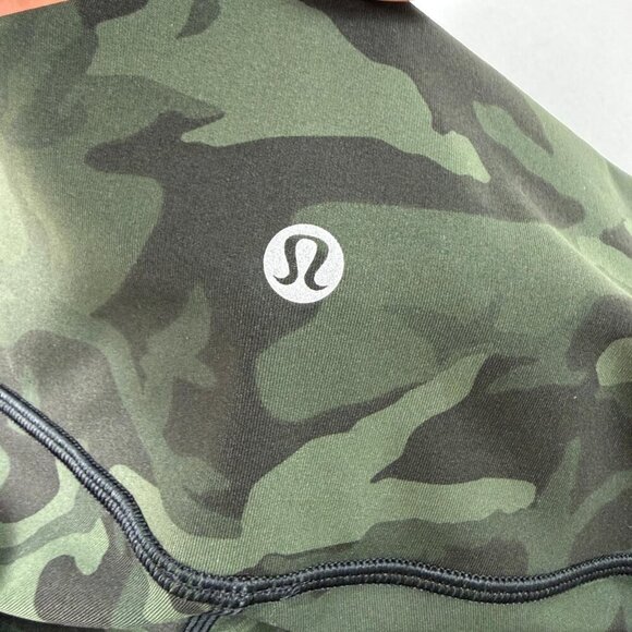 Lululemon Wunder Under 25” Green Camo Luxtreme Size 4 - Picture 4 of 10